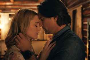 Alexandra Breckenridge as Mel Monroe, Martin Henderson as Jack Sheridan in episode 602 of Virgin River